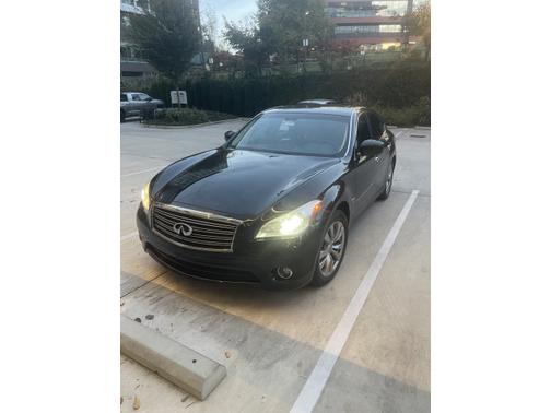 2012 INFINITI M35h Base
