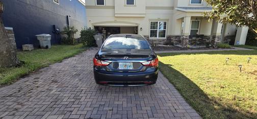 2013 Hyundai SONATA GLS