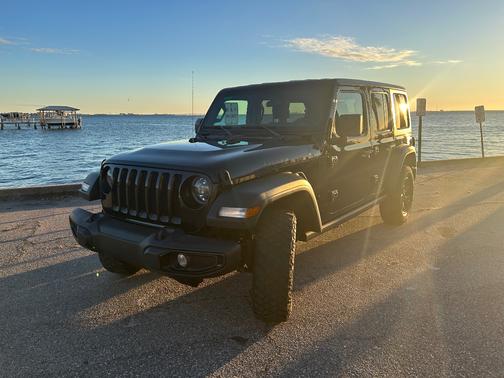 2022 Jeep Wrangler Unlimited Willys