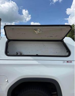 White 2021 GMC Sierra 1500 Elevation