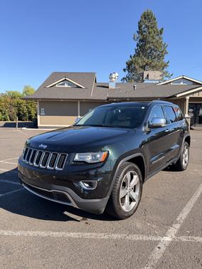 Green 2014 Jeep Grand Cherokee Limited