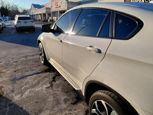 2011 BMW X6 xDrive50i