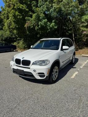 White 2012 BMW X5 xDrive35i