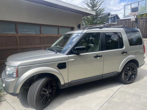 2013 Land Rover LR4 Lux