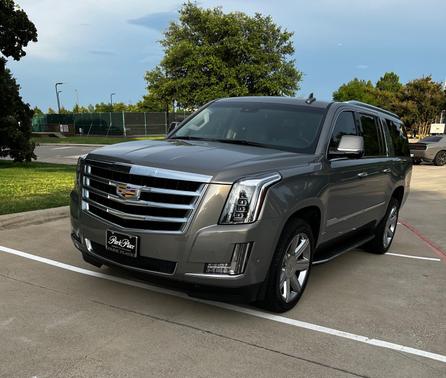 2019 Cadillac Escalade ESV Luxury