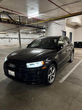 Black 2020 Audi Q5 45 Titanium Premium Plus