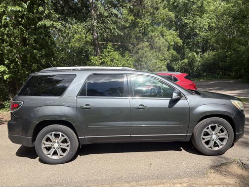 Gray 2014 GMC Acadia SLT-1