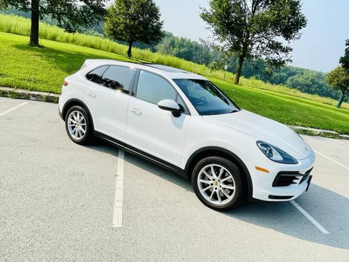 2019 Porsche Cayenne Cayenne S