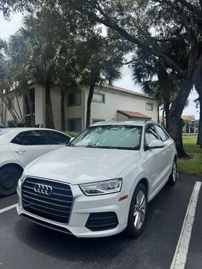 White 2017 Audi Q3 2.0T Premium