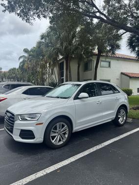 White 2017 Audi Q3 2.0T Premium