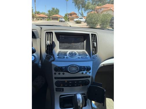 2009 INFINITI G37 Journey