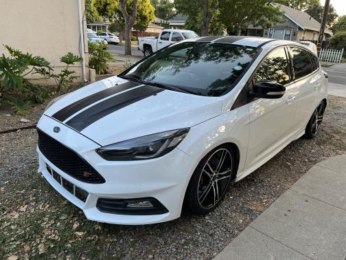 2016 Ford Focus ST Base