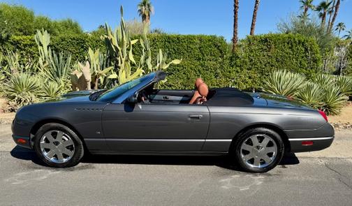 2003 Ford Thunderbird Premium
