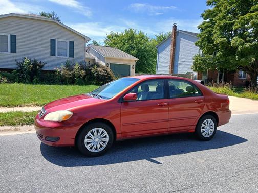 Red 2006 Toyota Corolla LE