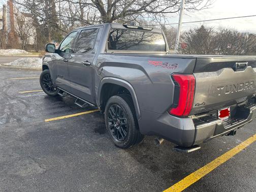 2023 Toyota Tundra SR5