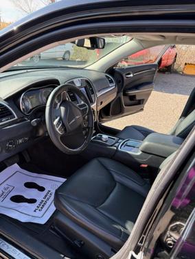 2017 Chrysler 300C Base