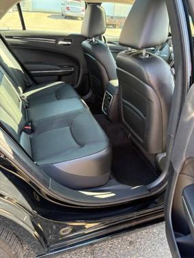 2017 Chrysler 300C Base