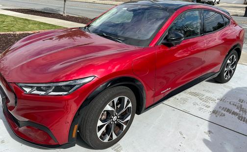 2021 Ford Mustang Mach-E Premium