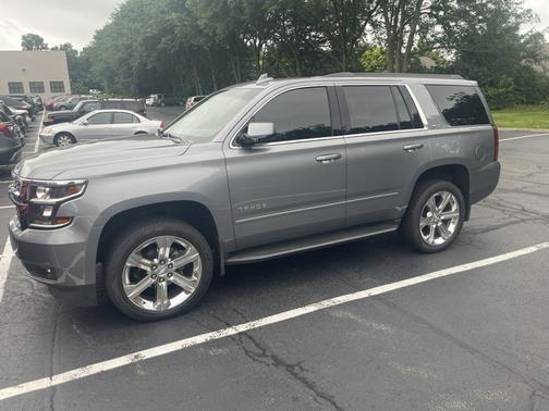 Gray 2019 Chevrolet Tahoe LT
