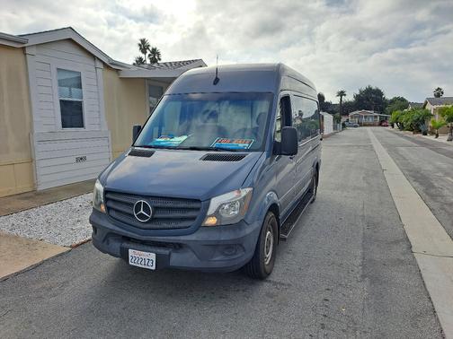 2018 Mercedes-Benz Sprinter 2500 Standard Roof