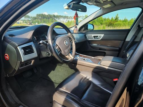 2013 Jaguar XF I4 T