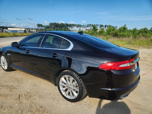 2013 Jaguar XF I4 T