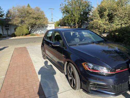 2019 Volkswagen Golf GTI 2.0T Autobahn 4-Door
