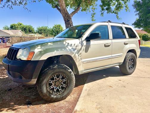 2010 Jeep Grand Cherokee Laredo
