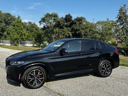 2024 BMW X4 xDrive30i