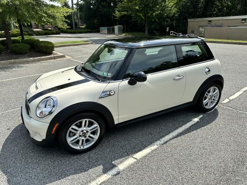 2012 MINI Cooper S Base