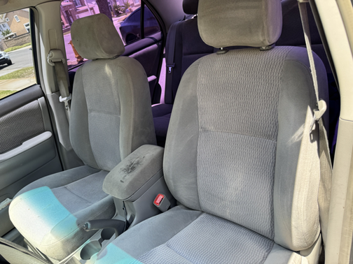 2005 Toyota Corolla LE