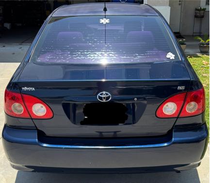 2005 Toyota Corolla LE