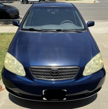 2005 Toyota Corolla LE