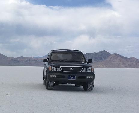 2002 Lexus LX 470 Base