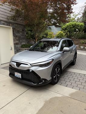 2024 Toyota Corolla Cross Hybrid XSE