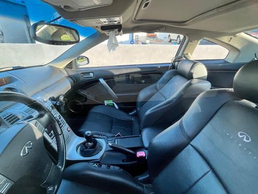 Gray 2004 INFINITI G35 Base