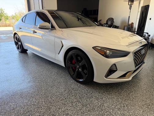 White 2019 Genesis G70 3.3T Advanced