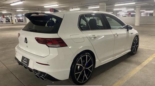 2022 Volkswagen Golf R Base