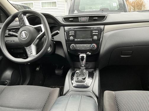 2018 Nissan Rogue Sport S