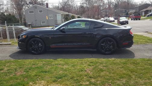 2015 Ford Mustang EcoBoost Premium