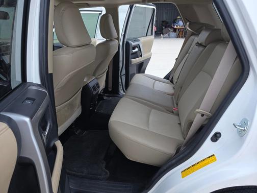 2016 Toyota 4Runner SR5 Premium