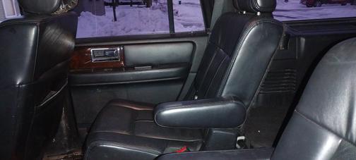 2015 Lincoln Navigator Base