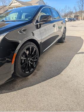 Black 2016 Cadillac XTS Luxury