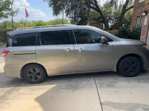 Gray 2012 Nissan Quest SV