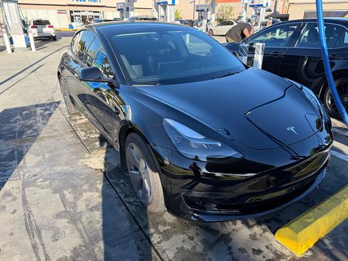 2023 Tesla Model 3 Base