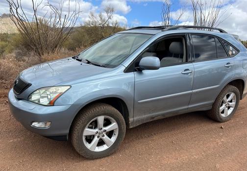 Blue 2005 Lexus RX 330 Base