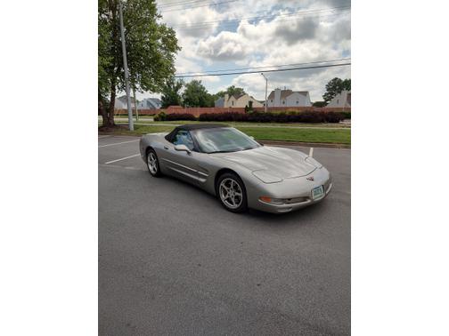 2000 Chevrolet Corvette Base