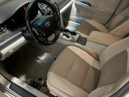 Silver 2012 Toyota Camry Hybrid XLE
