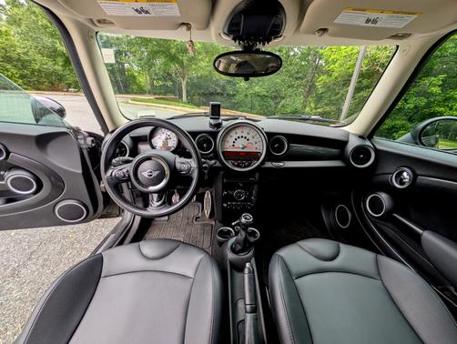 2013 MINI Clubman Cooper S