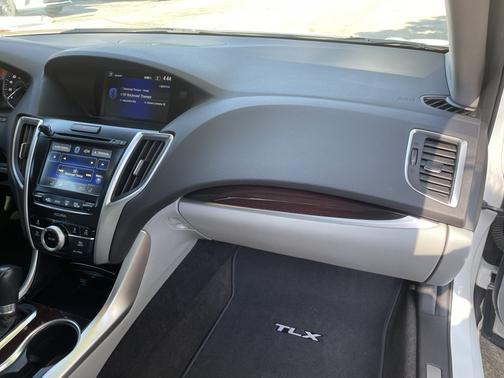 White 2015 Acura TLX Base